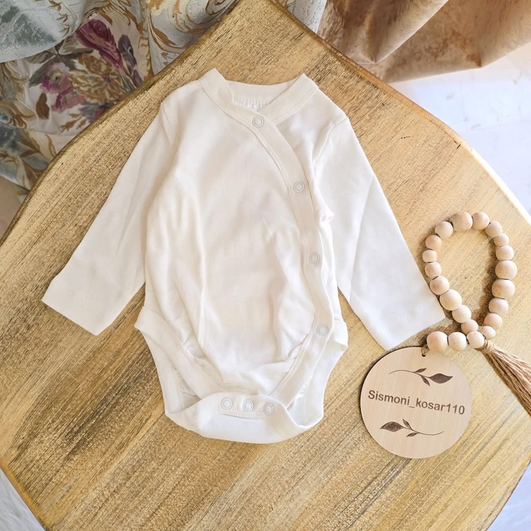 بادی سفید آستین بلند دراپه کد ۲۴